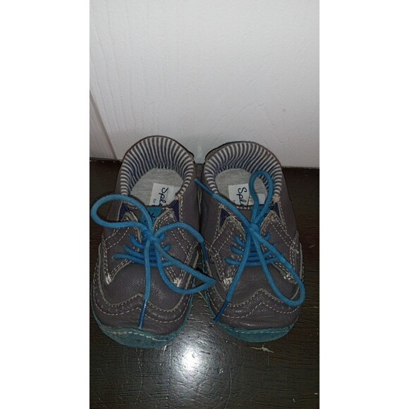 Splendid boys grey and blue tie‎ flats - Picture 4 of 8